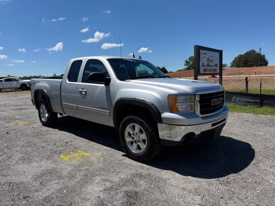 gmc sierra 1500 2010 1GTSKWE34AZ221980 image gmc sierra 1500 2010 1GTSKWE34AZ221980 image